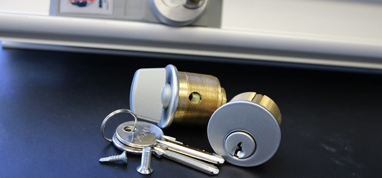 Commercial Lock Installation Keyes