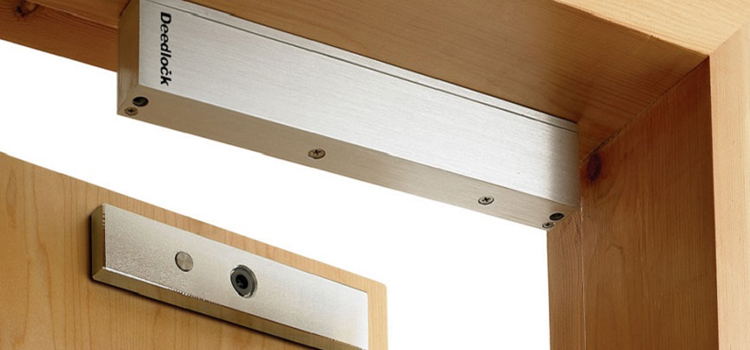 Magnetic lock installation Keyes